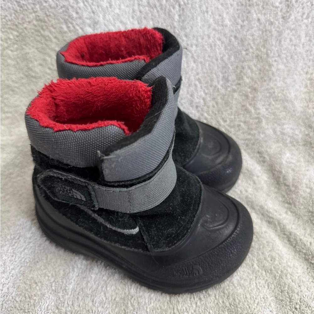 The North Face Kids' Black and Red Winter Boots